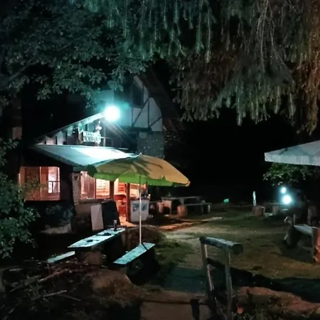 ловна в рила بيت خشبي *